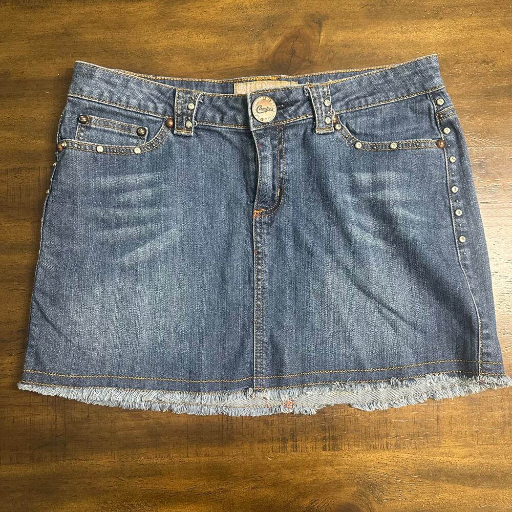 Y2K Studded Denim Mini Skirt Juniors 11 Low Rise Frayed Hem 2000s‎ Mall Goth